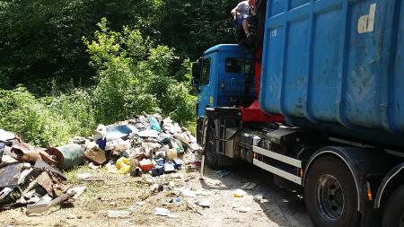 Sanacija črnega odlagališča – Banova jama 147